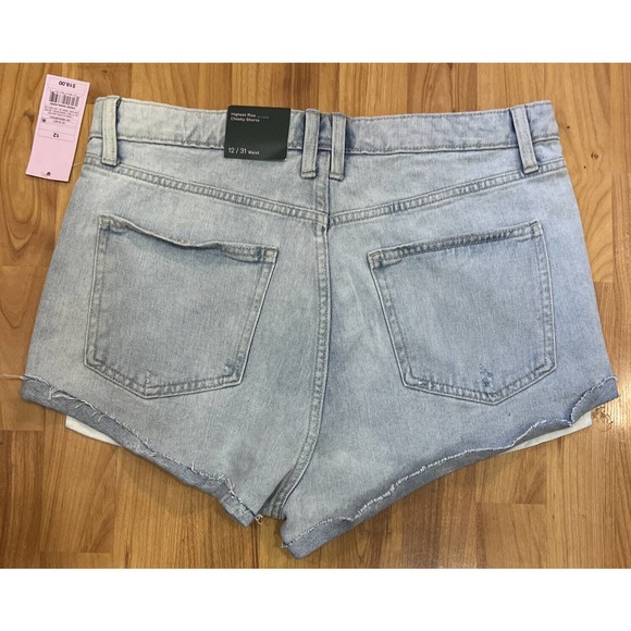 NWT Wild Fable Denim Shorts Light Wash Highest-Rise Cheeky Women's 12 / 31” - Picture 4 of 9